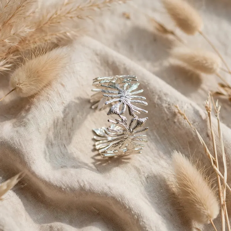 silver-palm-leaf-cuff