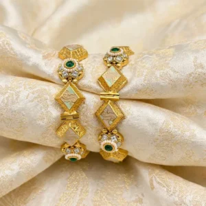 Royal Meenakari Emerald Kada